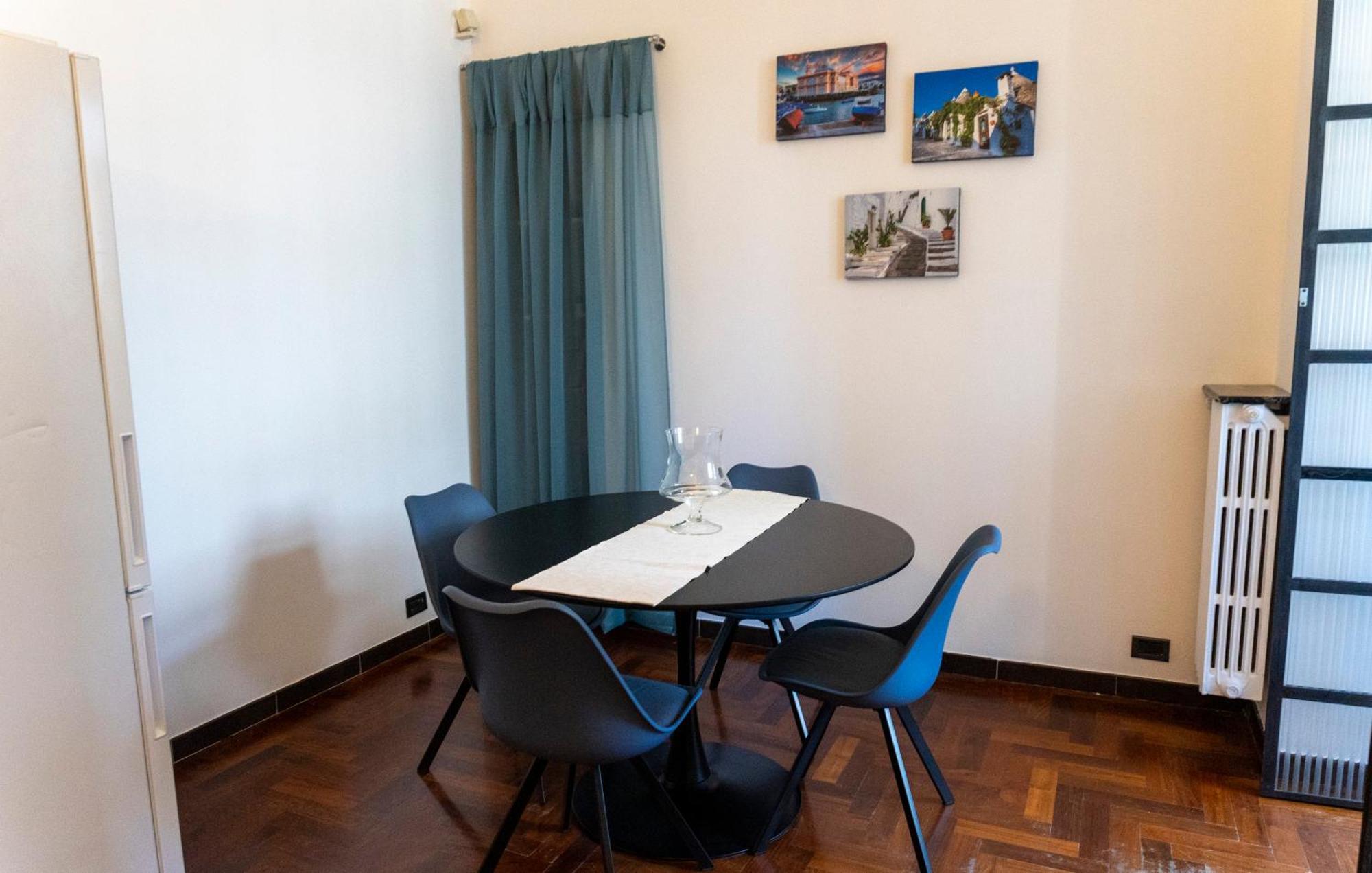 Sulla Via Del Teatro Apartment Bari Bagian luar foto